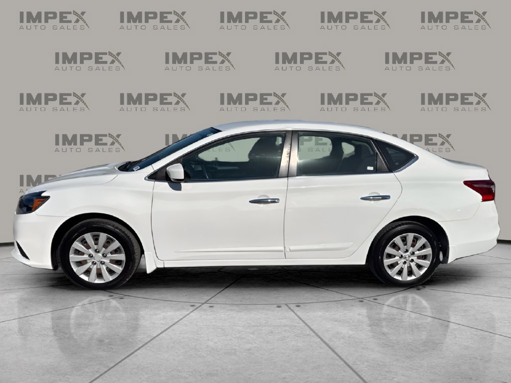 Used 2018 Nissan Sentra S FWD image 2