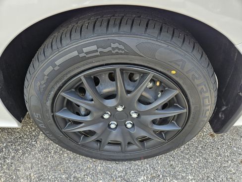 Used 2024 Honda Civic LX image 8