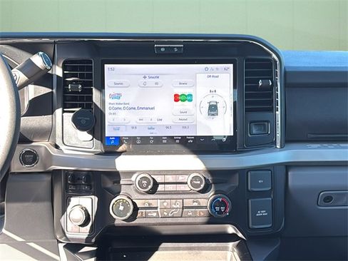 Used 2025 Ford F250 XLT w/ Black Appearance Package image 21