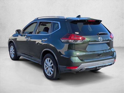 Used 2018 Nissan Rogue SV FWD image 8