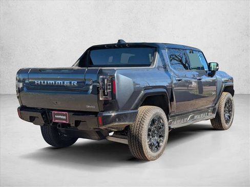 New 2026 GMC Hummer EV 4x4 Crew Cab image 2