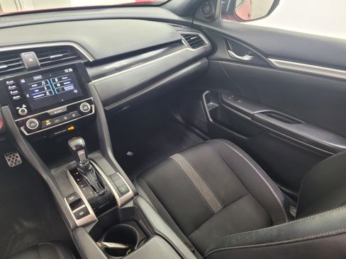 Used 2021 Honda Civic Sport image 14