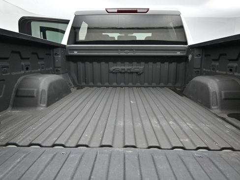 Used 2021 GMC Sierra 1500 AT4 image 24