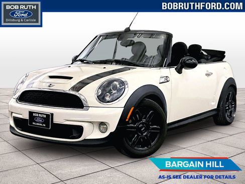 Used 2015 MINI Cooper S FWD image 1