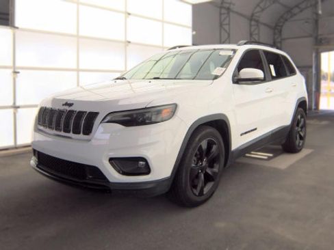 Used 2020 Jeep Cherokee Latitude Plus FWD image 1