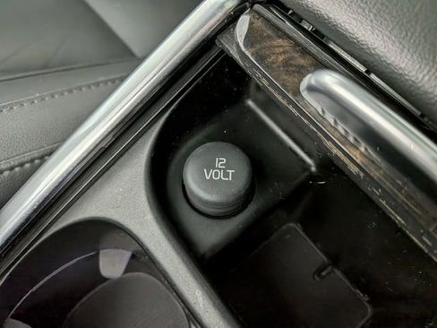 Used 2016 Volvo S80 T5 Platinum w/ Climate Package image 9