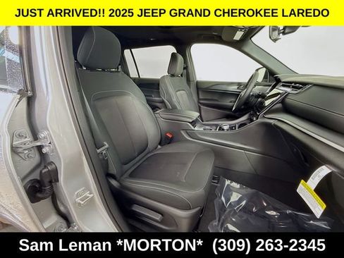 New 2025 Jeep Grand Cherokee L Laredo w/ Luxury Tech Group I image 29