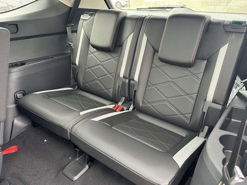 New 2026 Volkswagen Atlas Peak Edition AWD/4WD image 9