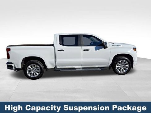 Used 2024 Chevrolet Silverado 1500 Custom image 9