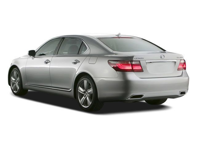 Used 2008 Lexus LS 460 w/ Comfort Pkg RWD image 2