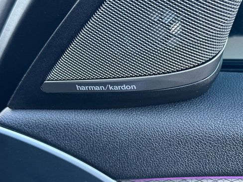 Used 2019 BMW 530e w/ M Sport Package image 19