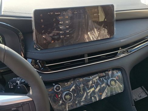 New 2026 INFINITI QX60 Luxe w/ Cargo Package image 7