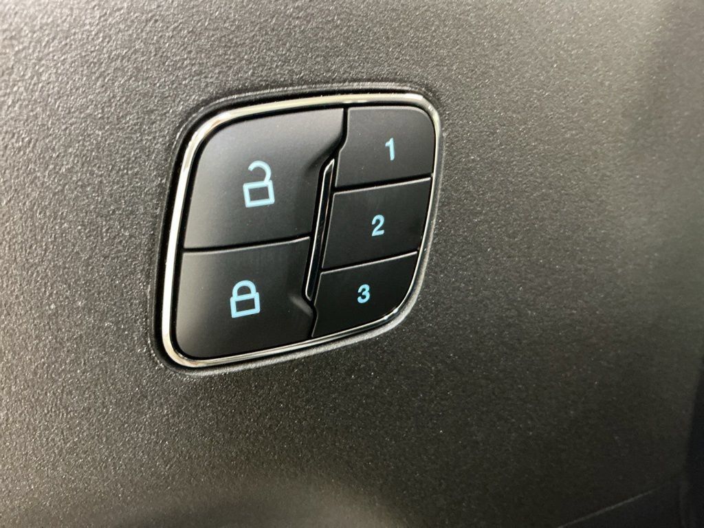 New 2026 Ford Bronco Sport Outer Banks w/ Outer Banks Tech Package+ AWD/4WD image 18