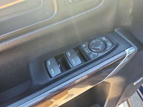 Used 2023 Chevrolet Silverado 2500 LTZ w/ LTZ Plus Package image 25