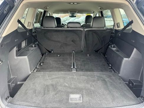 Used 2024 Volkswagen Atlas SE image 30