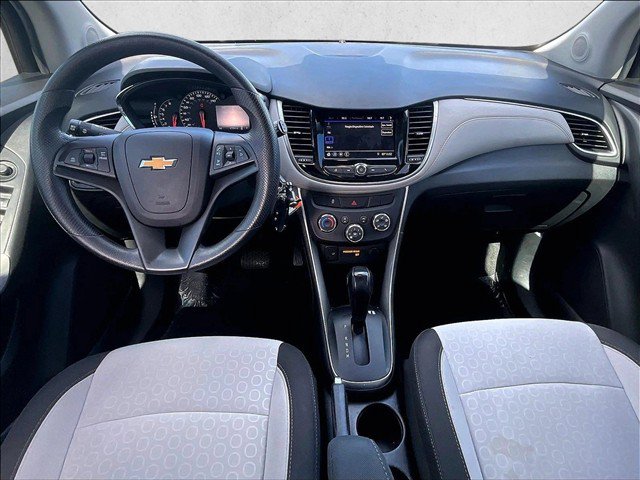 Used 2021 Chevrolet Trax LS w/ Tint and Cruise Package FWD image 16