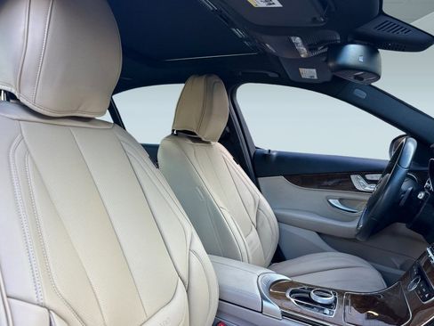 Used 2018 Mercedes-Benz C 300 Sedan image 30