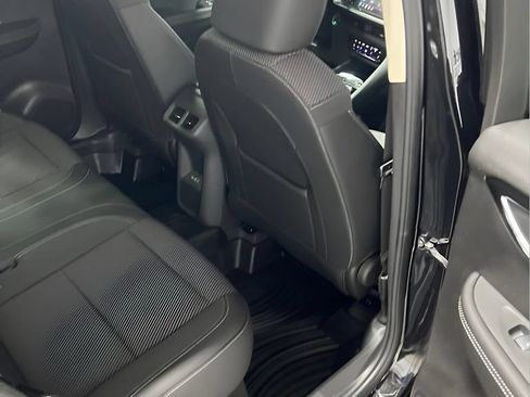 Used 2023 Buick Envision Preferred AWD/4WD image 17