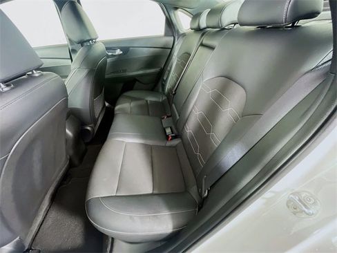 Used 2024 Kia Forte GT-Line w/ GT-Line Premium Package image 26