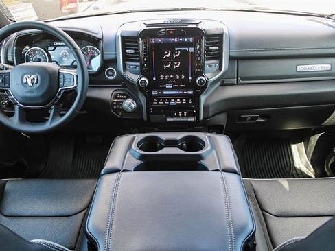 Used 2025 RAM 1500 Laramie image 12