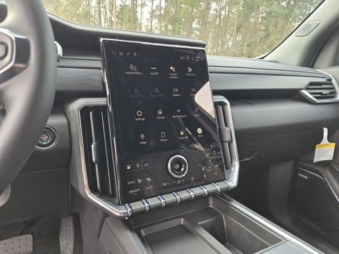 New 2026 GMC Acadia Elevation w/ Elevation Premium Package image 16