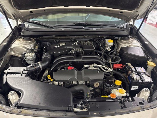 Used 2016 Subaru Outback 2.5i Limited AWD/4WD image 13