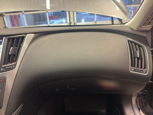 Used 2014 INFINITI Q50 Sport w/ Navigation Package image 24