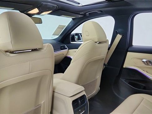 Used 2021 BMW 330i Sedan image 30