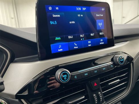 Used 2022 Ford Escape SEL image 13