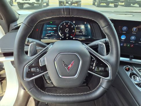 Used 2022 Chevrolet Corvette Stingray Preferred Conv w/ 2LT RWD image 22