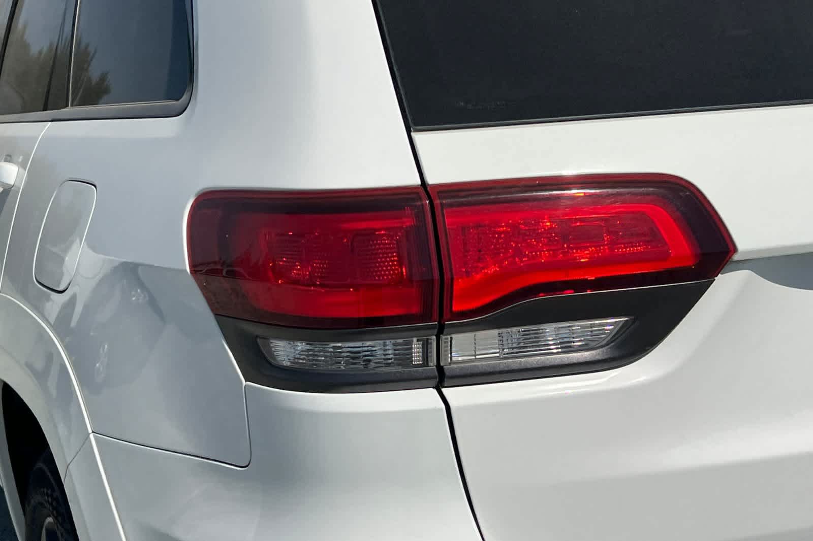 Used 2019 Jeep Grand Cherokee Limited X RWD image 13