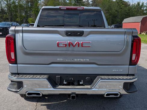 New 2026 GMC Sierra 1500 SLT w/ SLT Premium Package AWD/4WD image 9