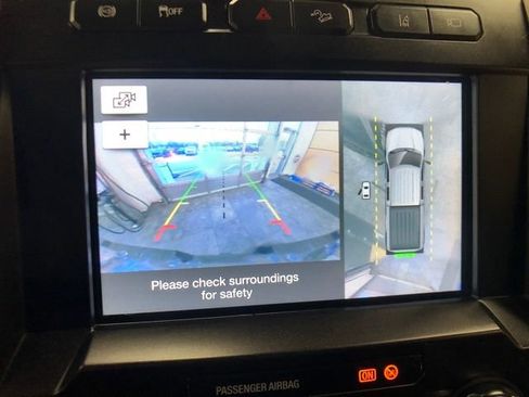 Certified 2017 Ford F350 Lariat w/ Tow Technology Bundle image 16