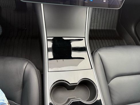 Used 2020 Tesla Model 3 Long Range image 37