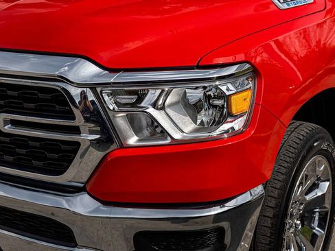 Used 2023 RAM 1500 Big Horn AWD/4WD image 32