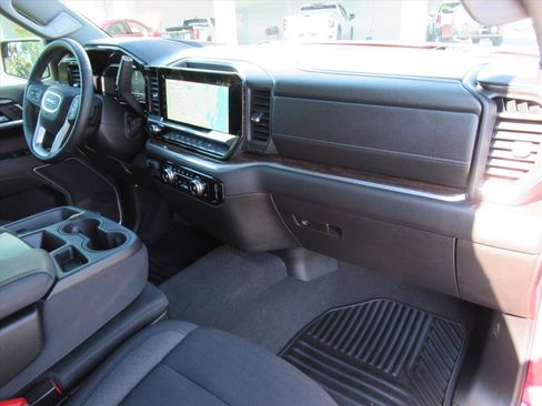 Used 2024 GMC Sierra 1500 Elevation image 13