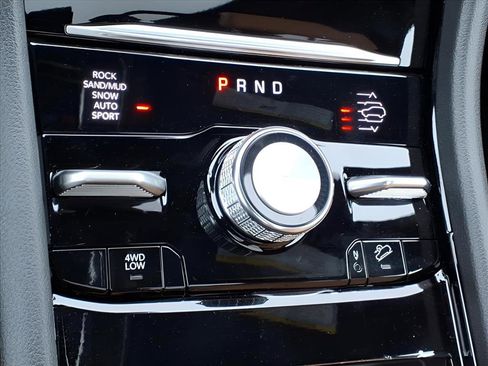 New 2025 Jeep Grand Cherokee Summit image 20