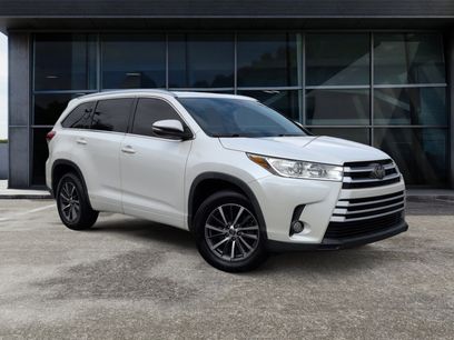 Used 2018 Toyota Highlander XLE