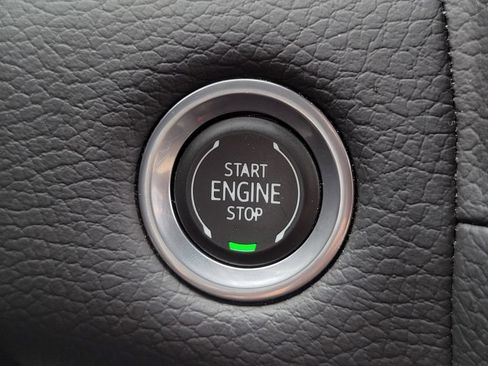 Used 2024 GMC Yukon XL Denali AWD/4WD image 35