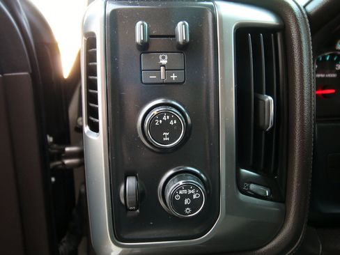 Used 2015 Chevrolet Silverado 3500 LTZ w/ Duramax Plus Package AWD/4WD image 26