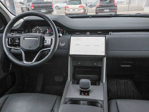 Used 2025 Land Rover Discovery Sport S image 22