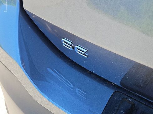 New 2026 Volkswagen Tiguan SE AWD/4WD image 6