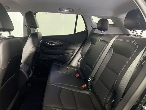 Used 2024 GMC Terrain SLT FWD image 21