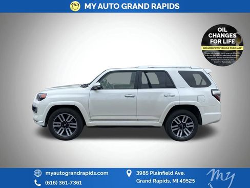 Used 2023 Toyota 4Runner Limited image 4