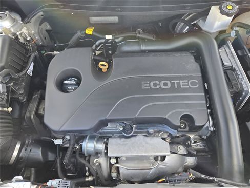 Used 2019 Chevrolet Equinox LT FWD image 31