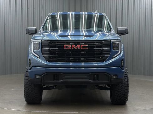 Used 2026 GMC Sierra 1500 Elevation AWD/4WD image 8