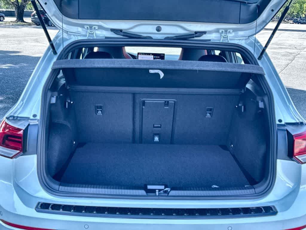 New 2026 Volkswagen GTI SE FWD image 25