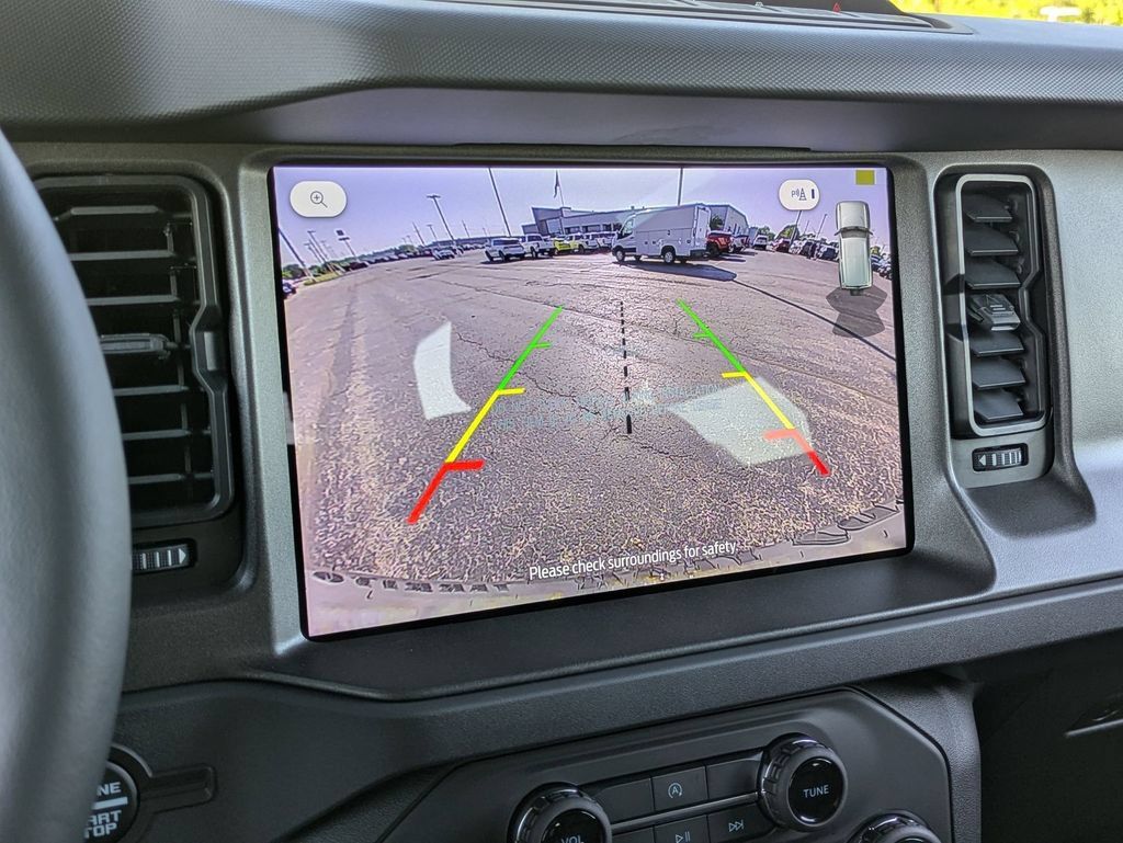 New 2025 Ford Bronco Badlands w/ Sasquatch Package AWD/4WD image 14