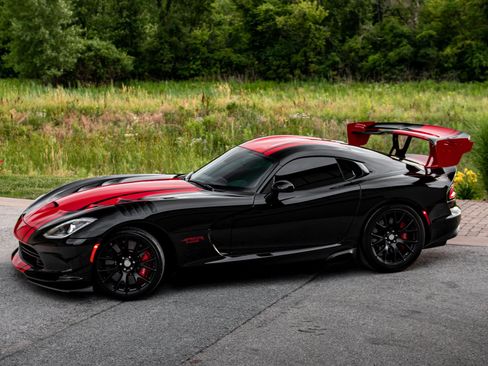 Used 2017 Dodge Viper GTC w/ ACR Package RWD image 8