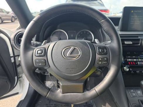 Used 2023 Lexus IS 300 w/ Comfort Package RWD image 5